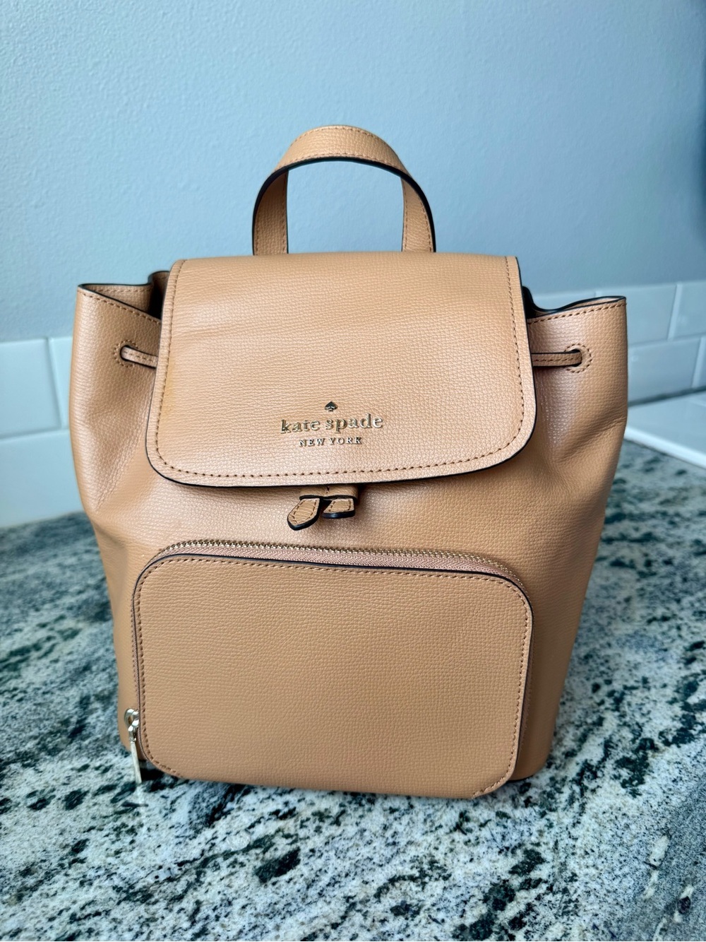 Kate Spade Kristi Medium Flap Backpack Classic Saddle. EUC